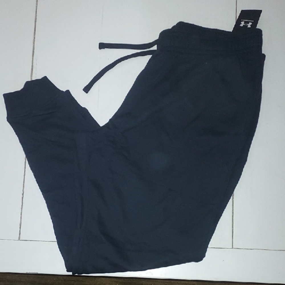 Under Armour Men Dark Gray Joggers. 2XL. NWT